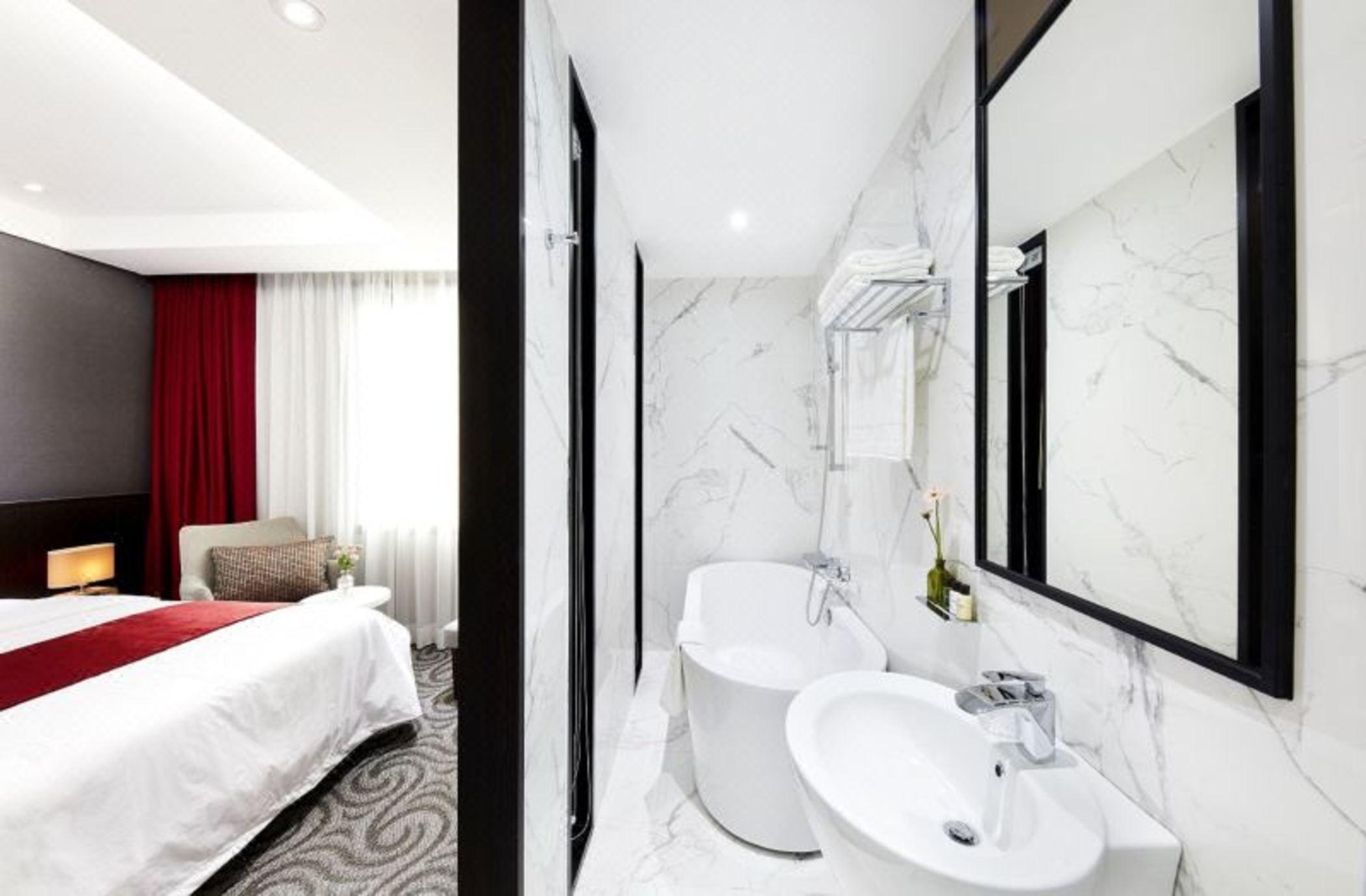 Ramada By Wyndham Yongin Hotell Eksteriør bilde