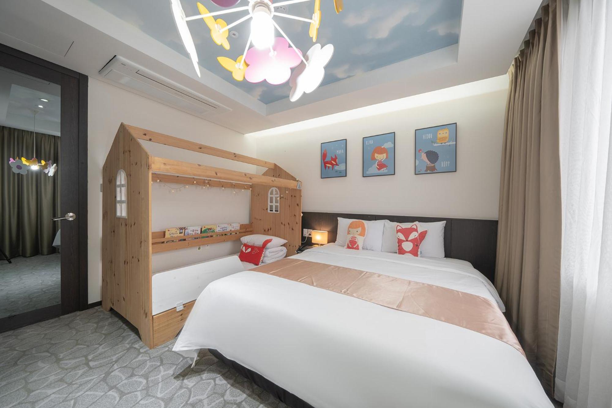 Ramada By Wyndham Yongin Hotell Eksteriør bilde