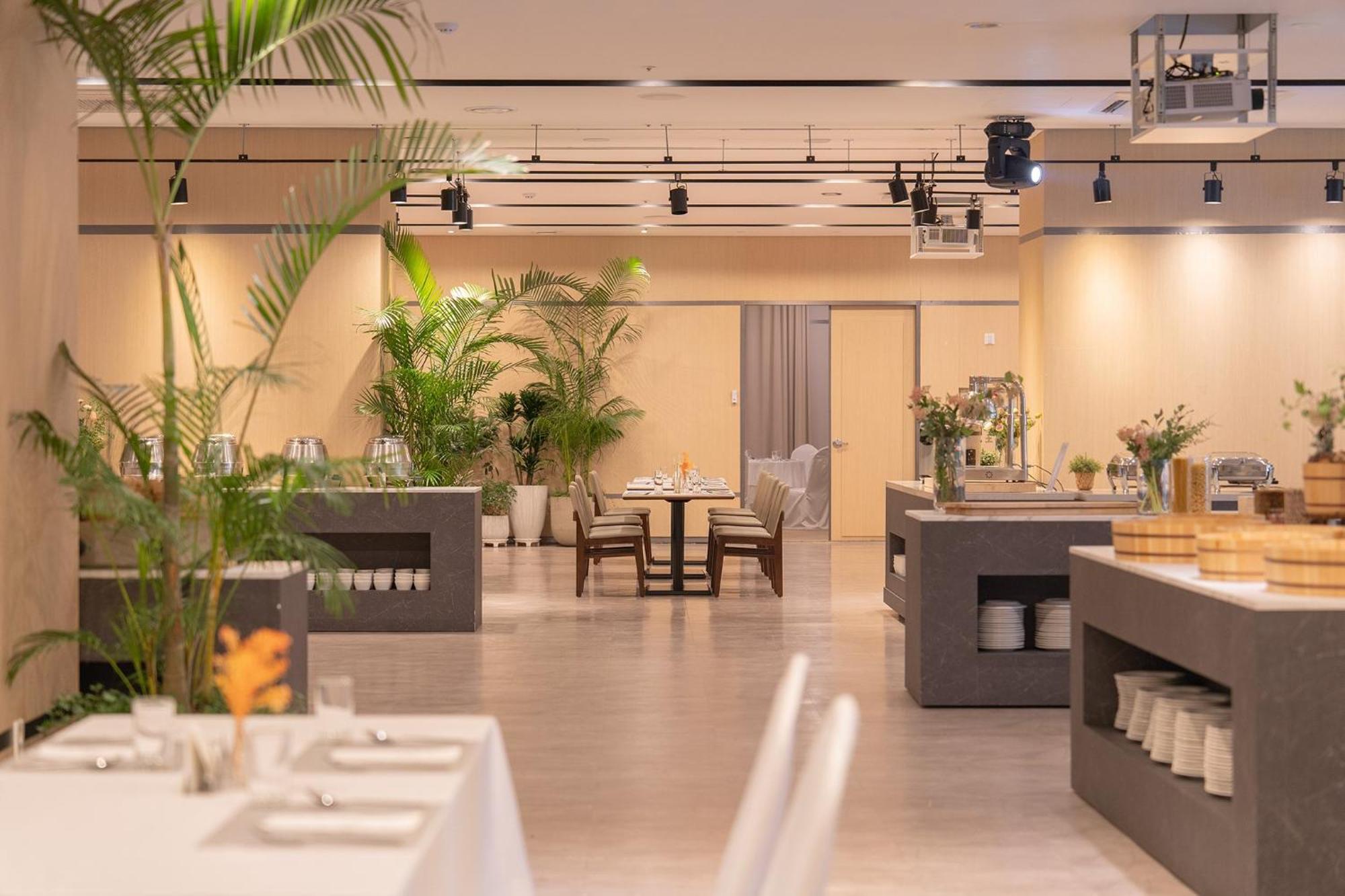 Ramada By Wyndham Yongin Hotell Eksteriør bilde